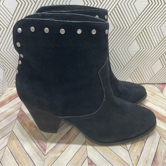 Splendid Womens Esmae Black Suede Studded Block heel Ankle Boots Shoes‎ NWOT G8 - Picture 1 of 10